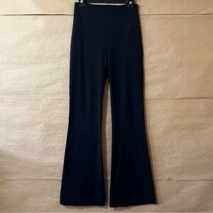 Lululemon | Groove Super High Rise Flared Pants Leggings Nulu Black Size 8